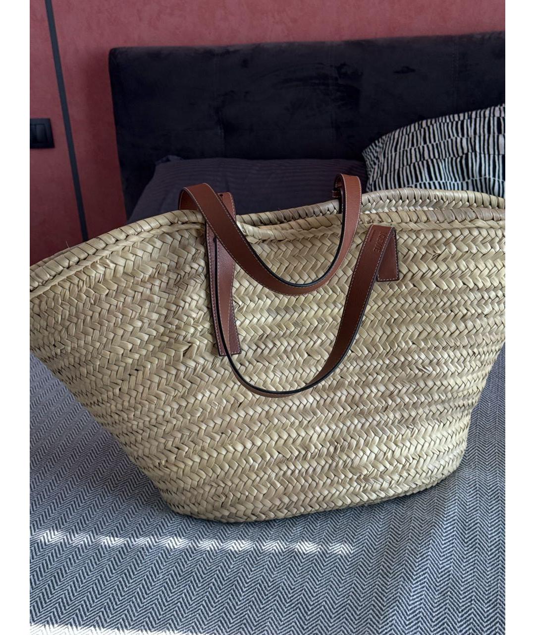 LOEWE Бежевая плетеная пляжная сумка, фото 3