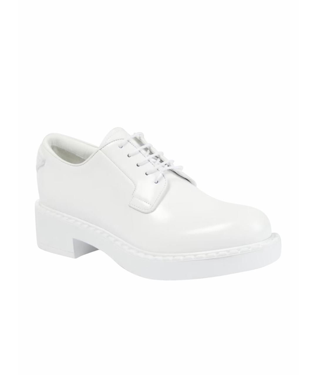 PRADA Белые кожаные лоферы, фото 1
