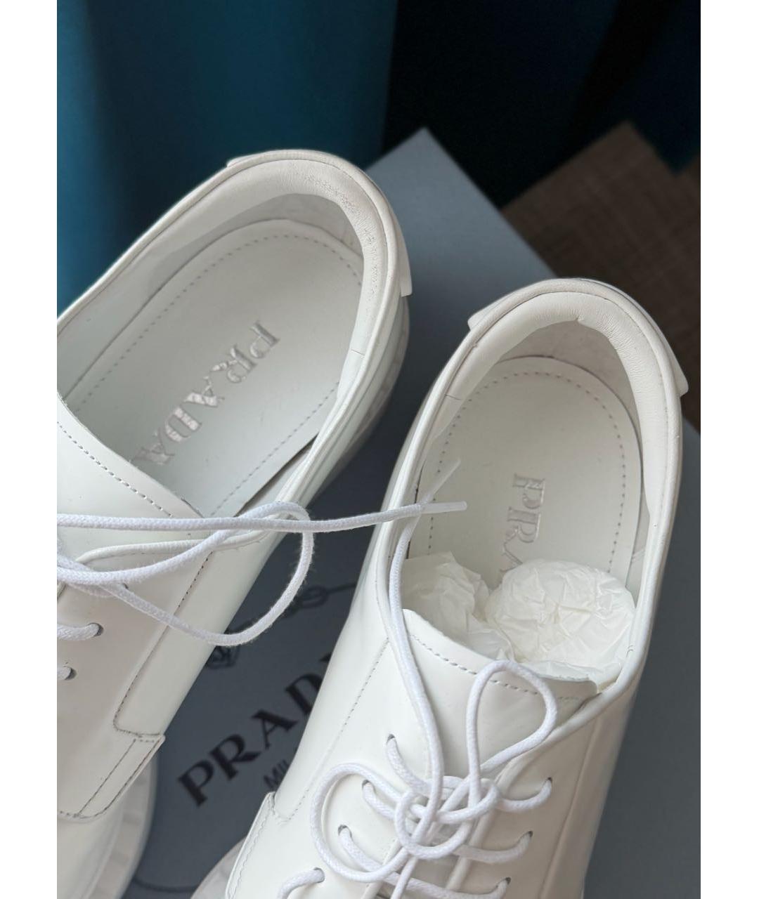 PRADA Белые кожаные лоферы, фото 4