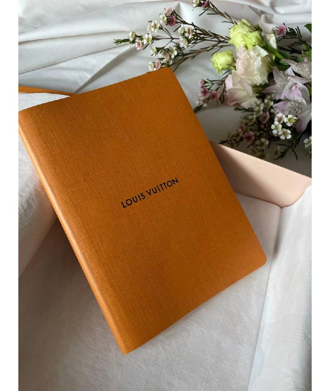 LOUIS VUITTON Книга, фото 6