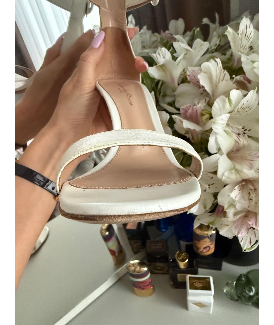 GIANVITO ROSSI Белые кожаные босоножки, фото 3