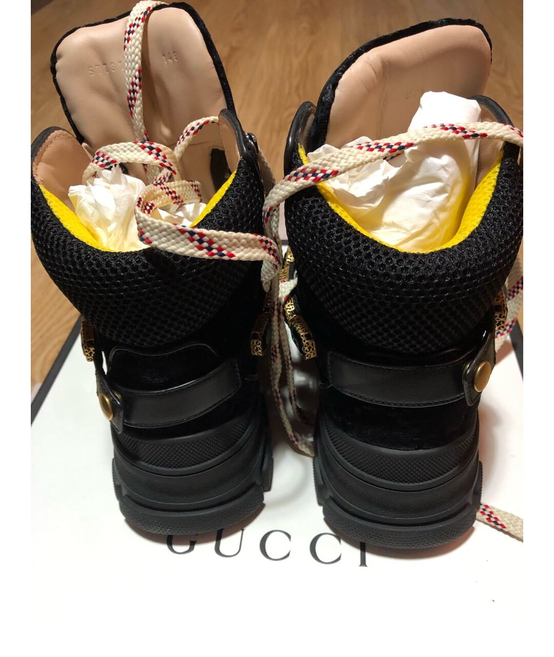 GUCCI Черные замшевые ботинки, фото 4
