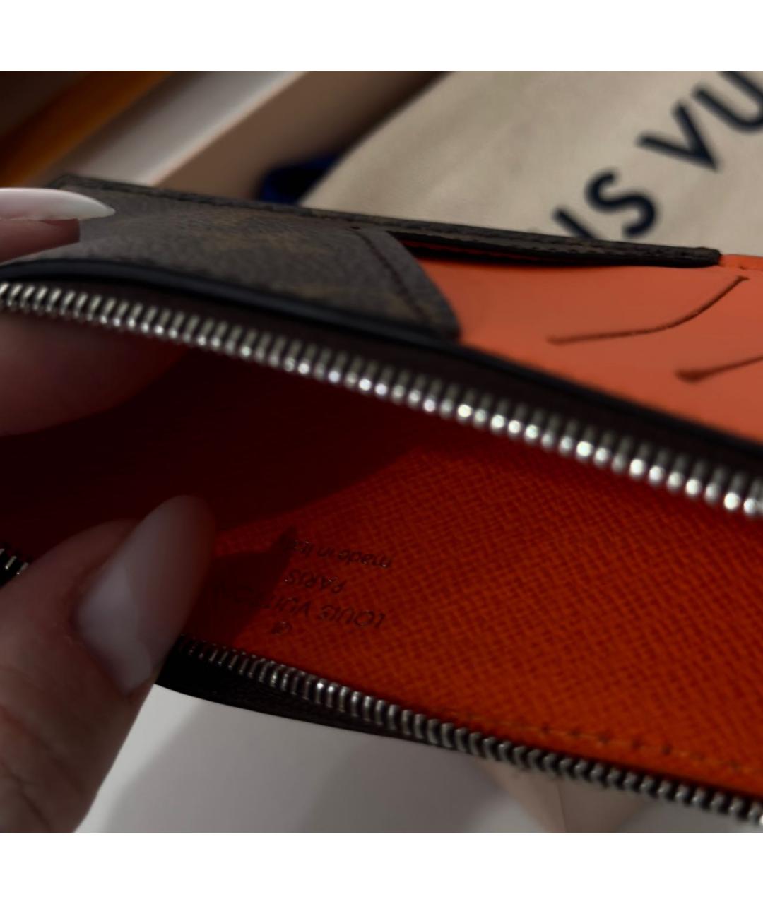 LOUIS VUITTON Красный кардхолдер, фото 8