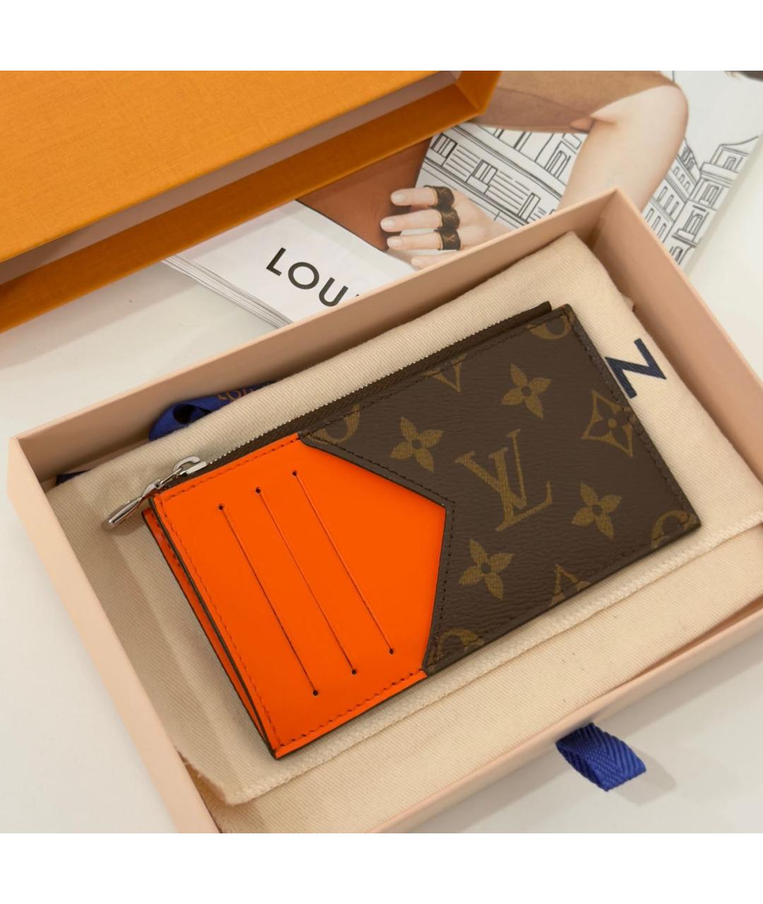 LOUIS VUITTON Красный кардхолдер, фото 3