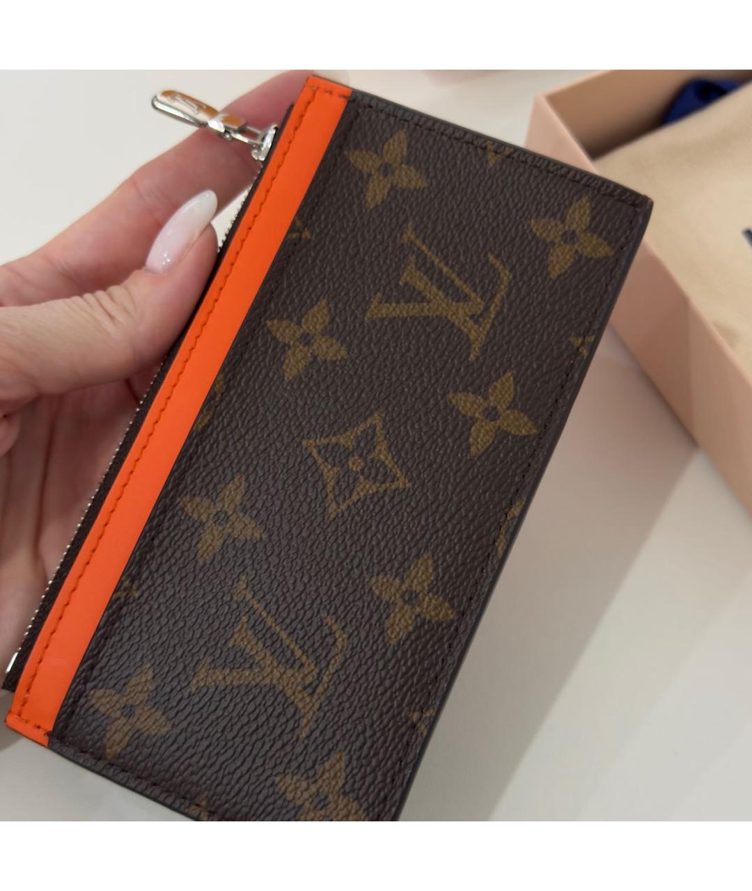 LOUIS VUITTON Красный кардхолдер, фото 7