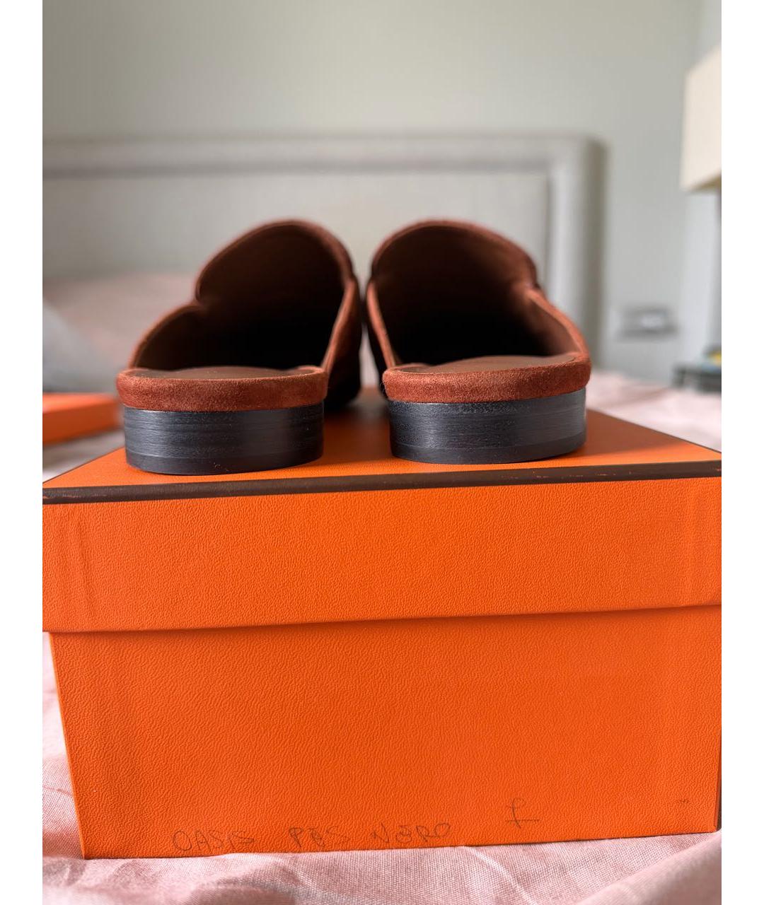 HERMES Коричневые мюли из экзотической кожи, фото 4