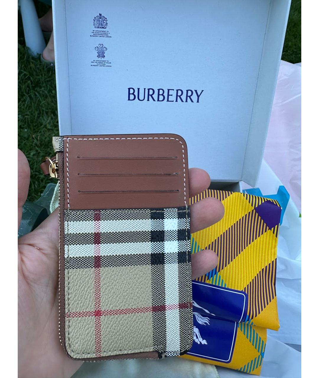 BURBERRY Коричневый полиуретановый кардхолдер, фото 5