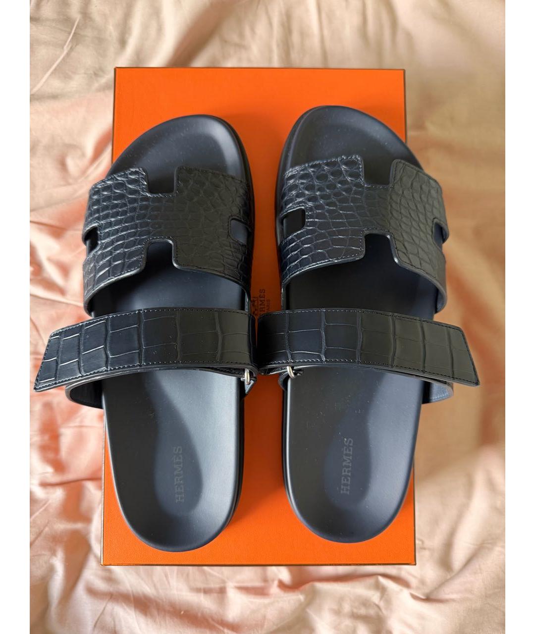 HERMES Темно-синие шлепанцы из экзотической кожи, фото 3