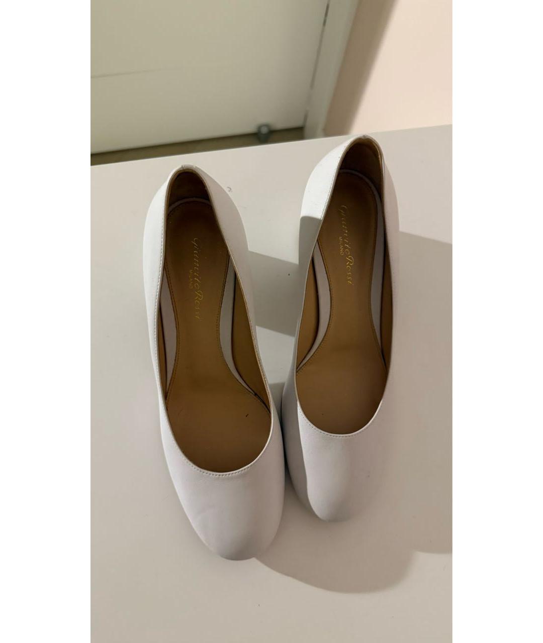 GIANVITO ROSSI Белые кожаные туфли, фото 3