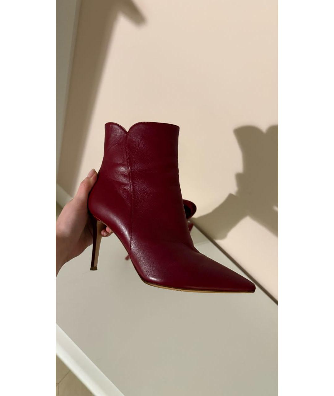 GIANVITO ROSSI Бордовые кожаные ботильоны, фото 7