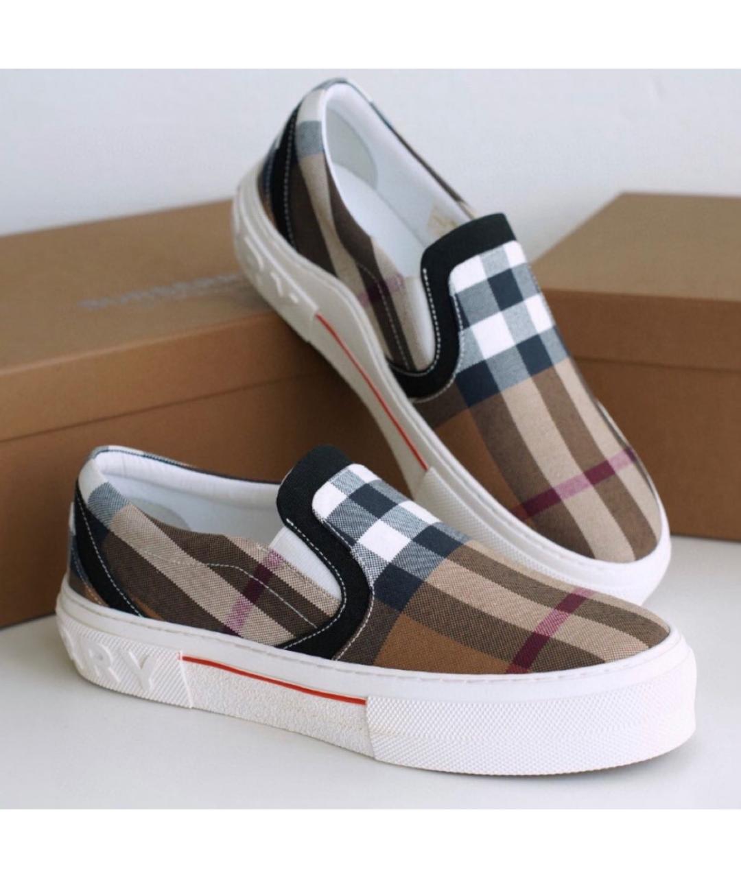 BURBERRY Бежевые слипоны, фото 5