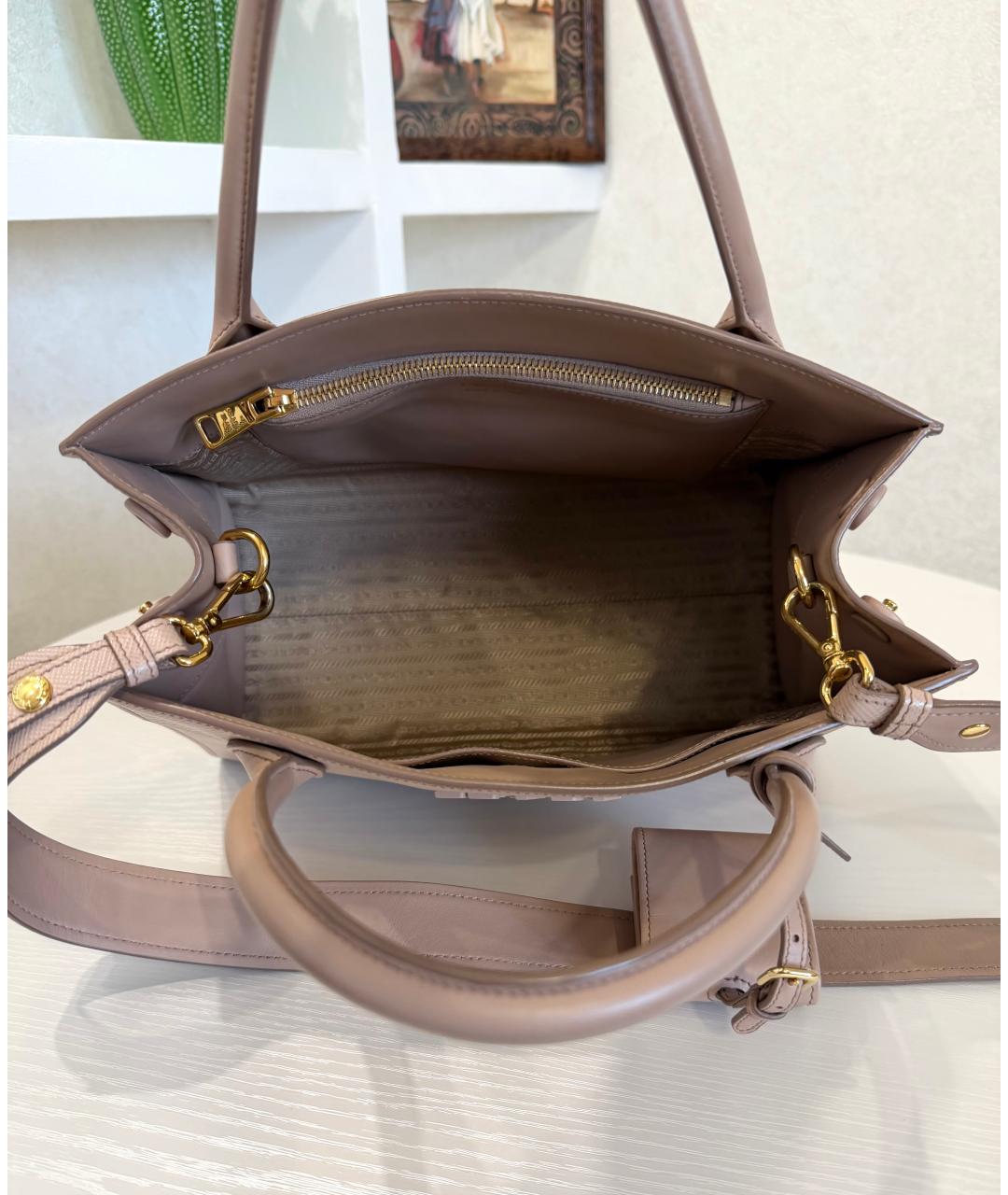 PRADA Бежевая кожаная сумка тоут, фото 8