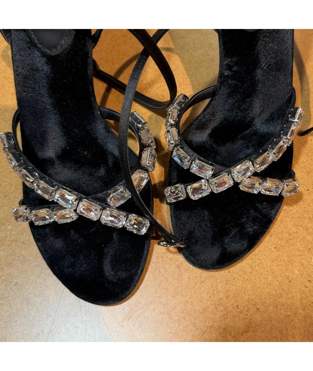 DOLCE&GABBANA Черные бархатные босоножки, фото 3