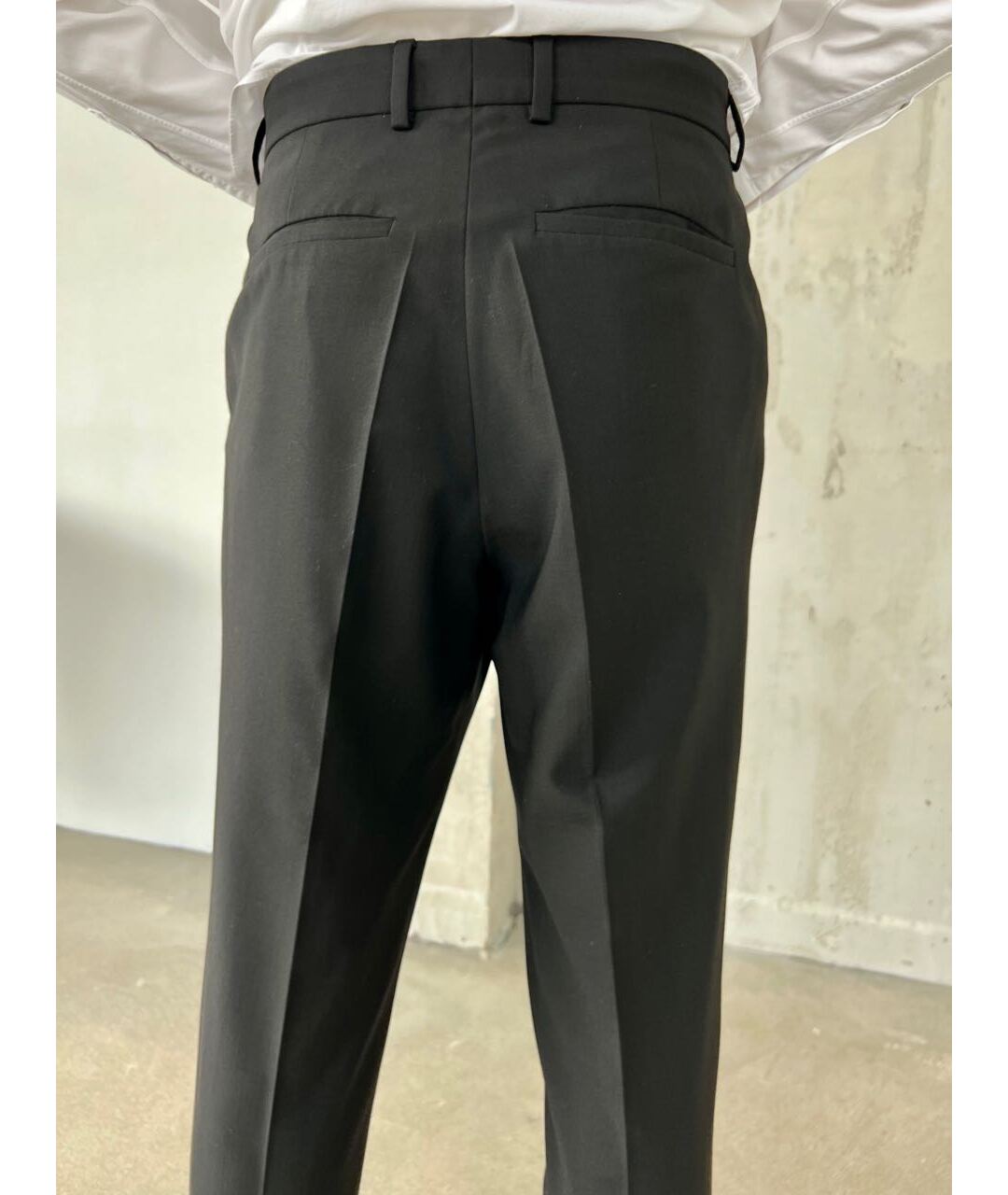 ALEXANDER MCQUEEN Антрацитовые хлопковые классические брюки, фото 2