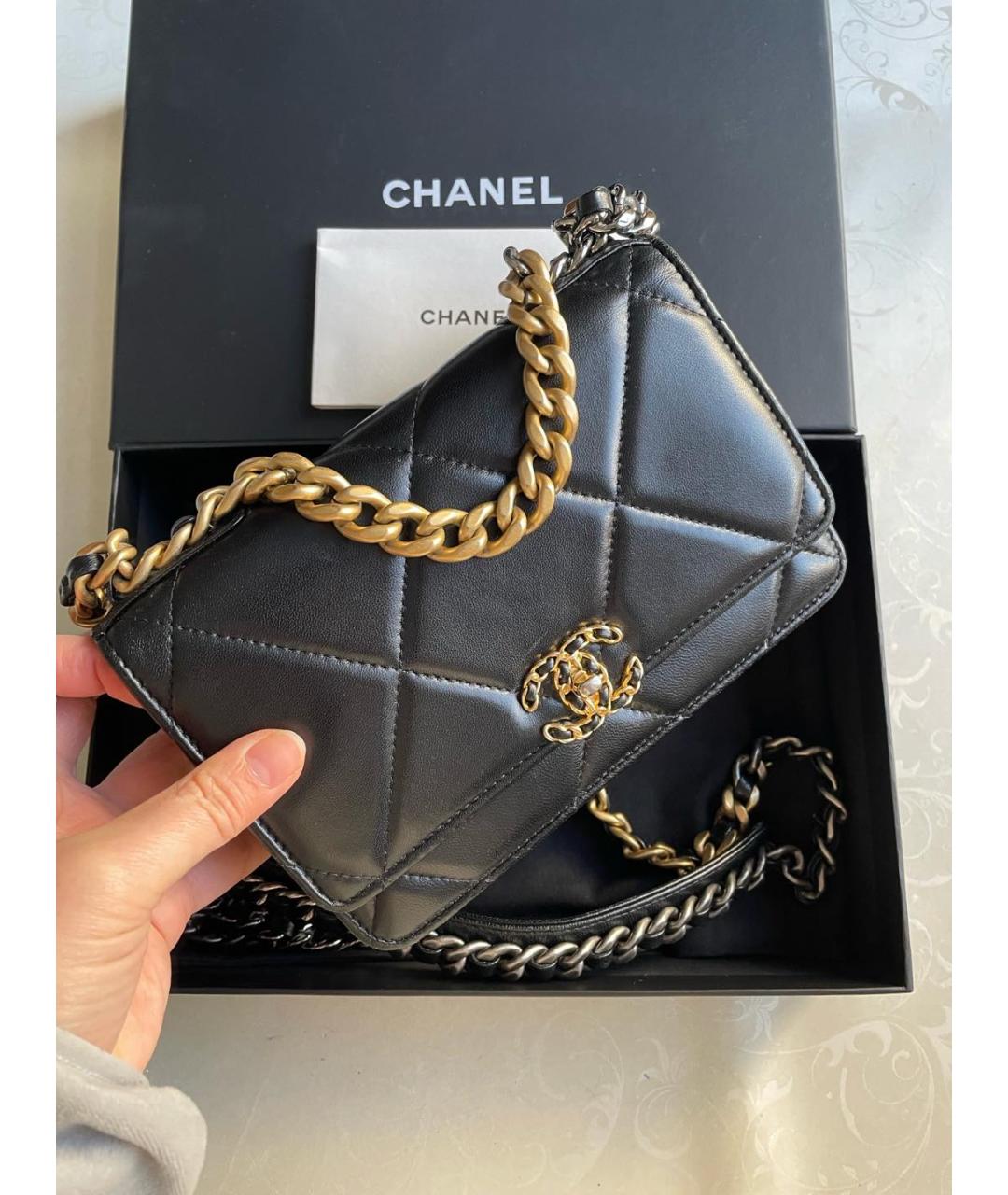 CHANEL Черная кожаная сумка через плечо, фото 2