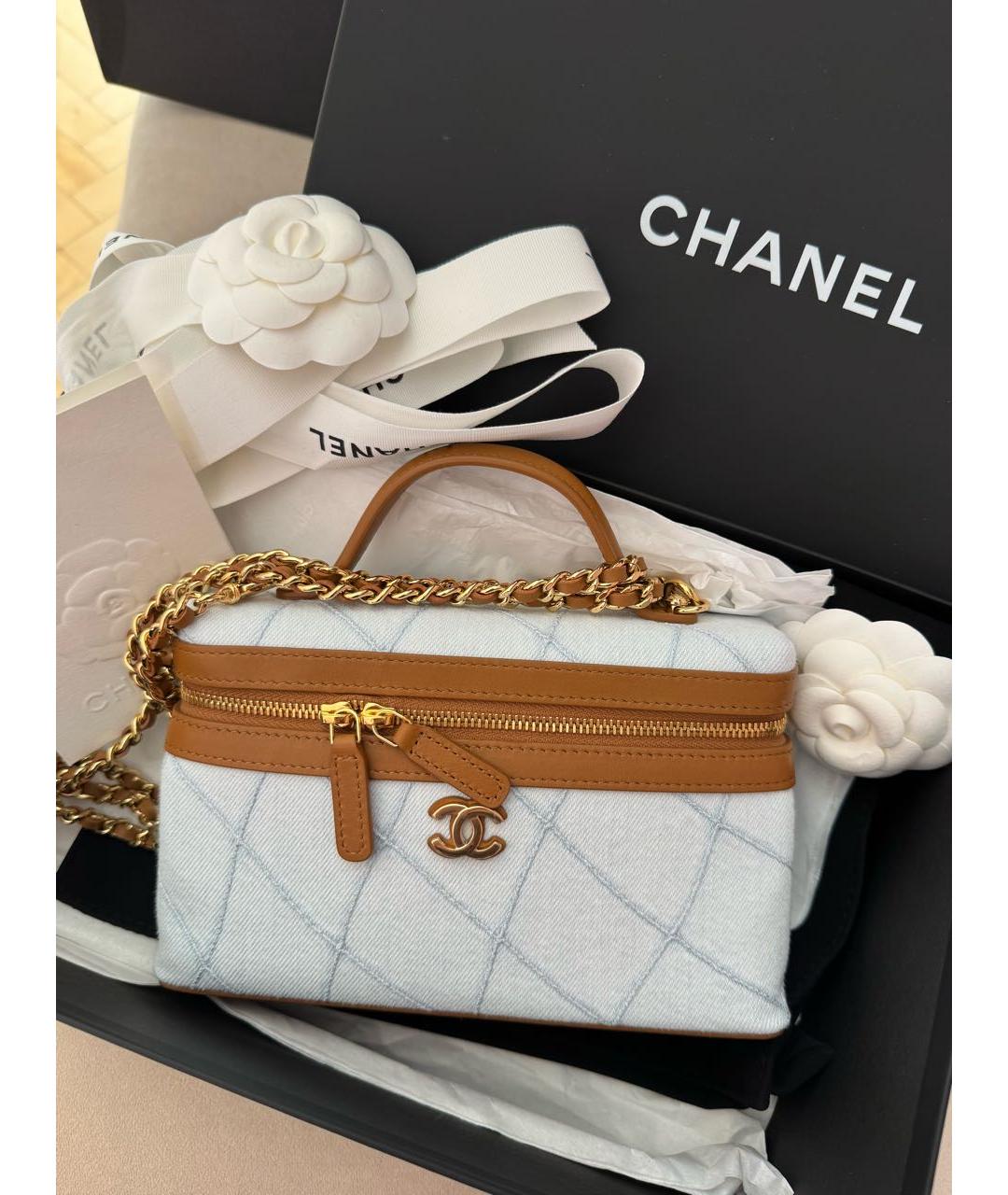 CHANEL Голубая деним сумка с короткими ручками, фото 3