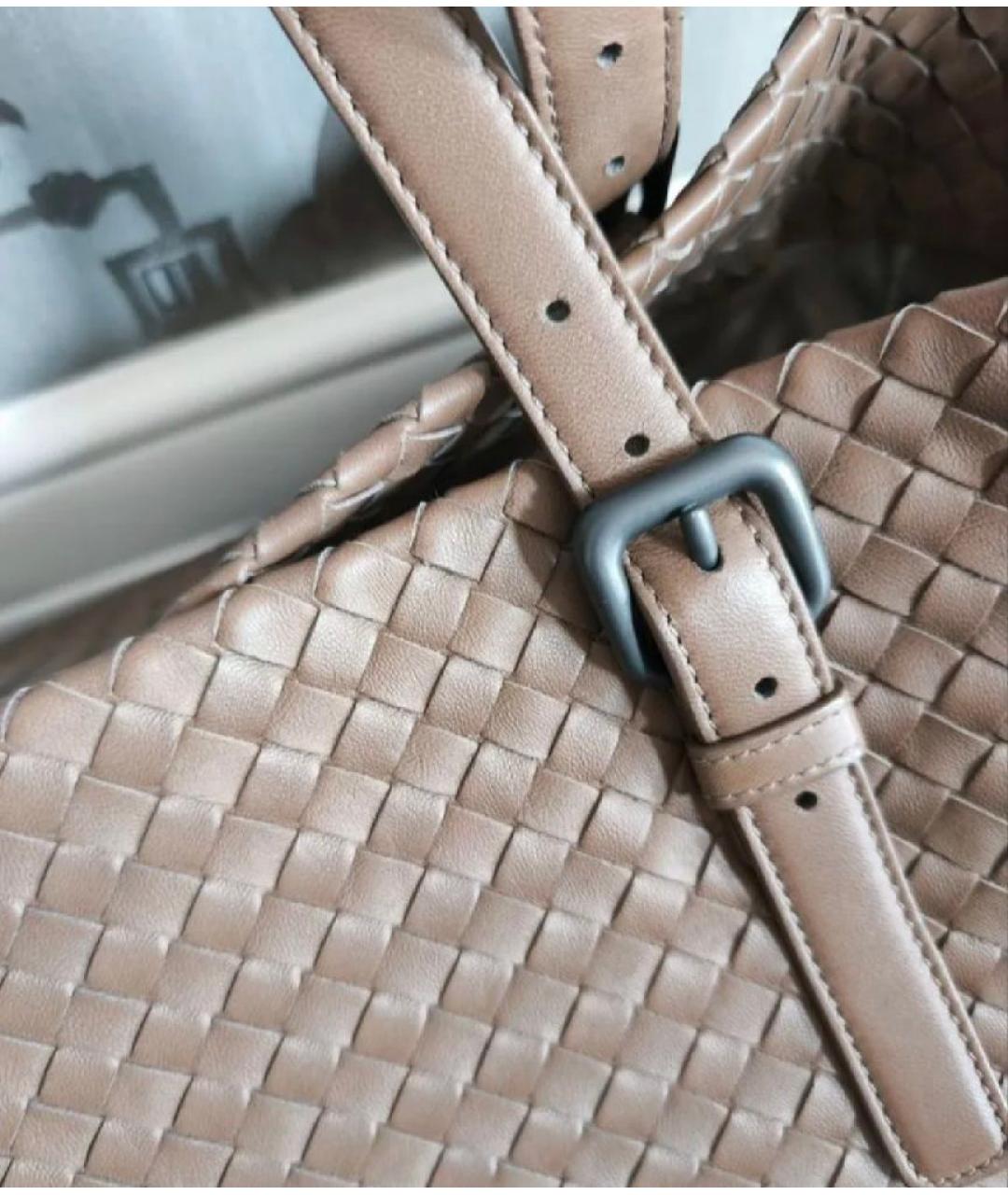 BOTTEGA VENETA Бежевая кожаная сумка с короткими ручками, фото 5