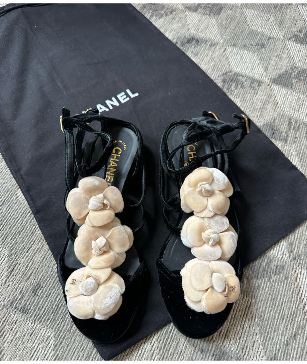 CHANEL Черные бархатные босоножки, фото 2