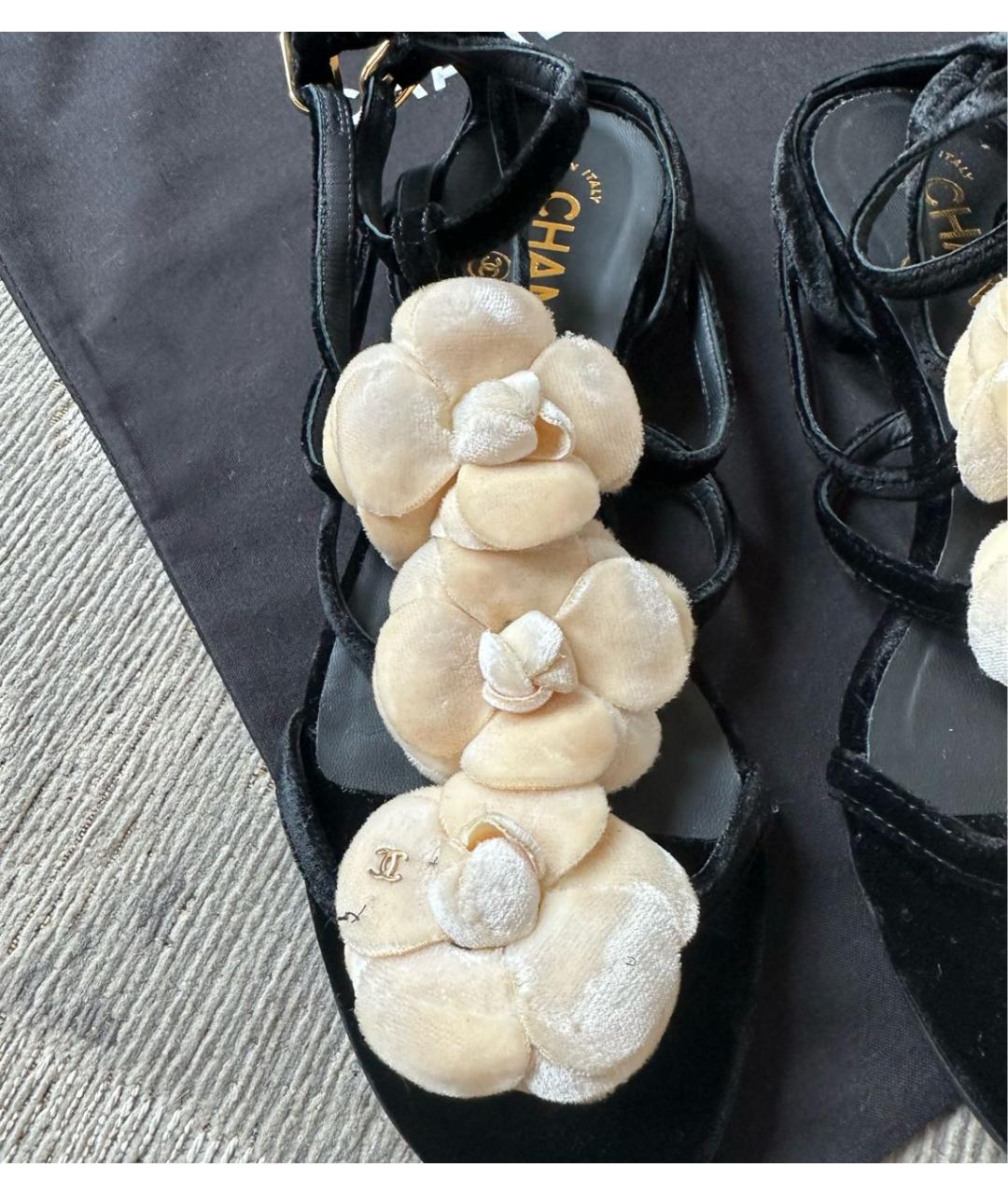 CHANEL Черные бархатные босоножки, фото 7