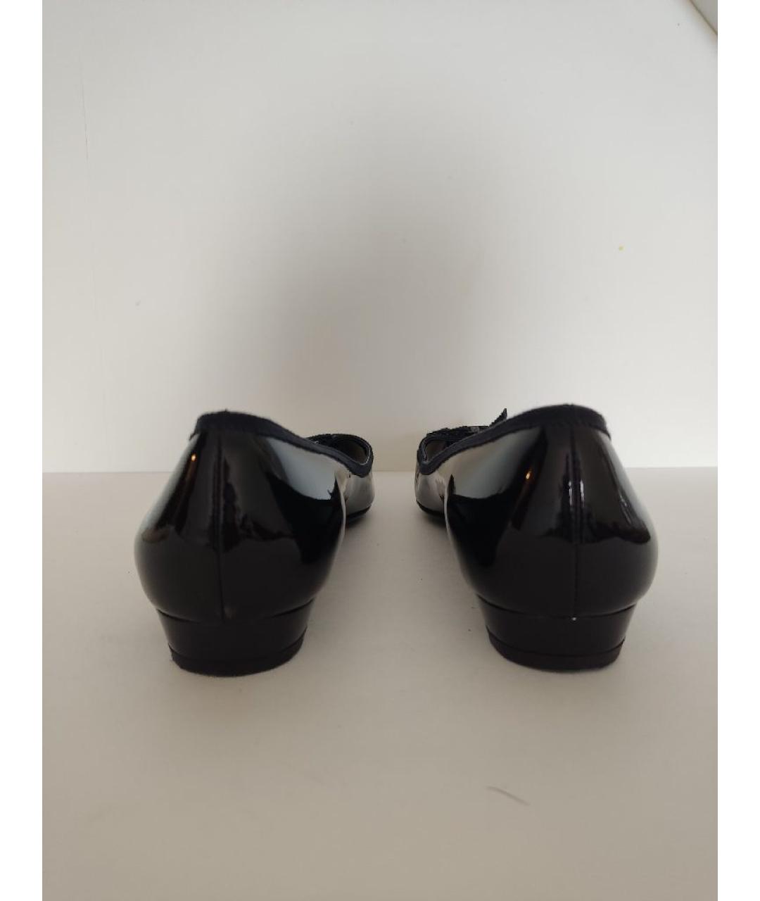 FERRAGAMO Черные туфли из лакированной кожи, фото 4