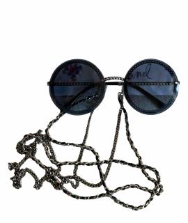 CHANEL Солнцезащитные очки