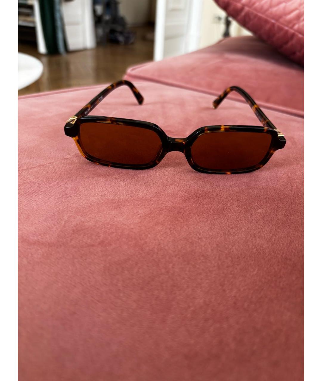 MIU MIU Коричневые пластиковые солнцезащитные очки, фото 4