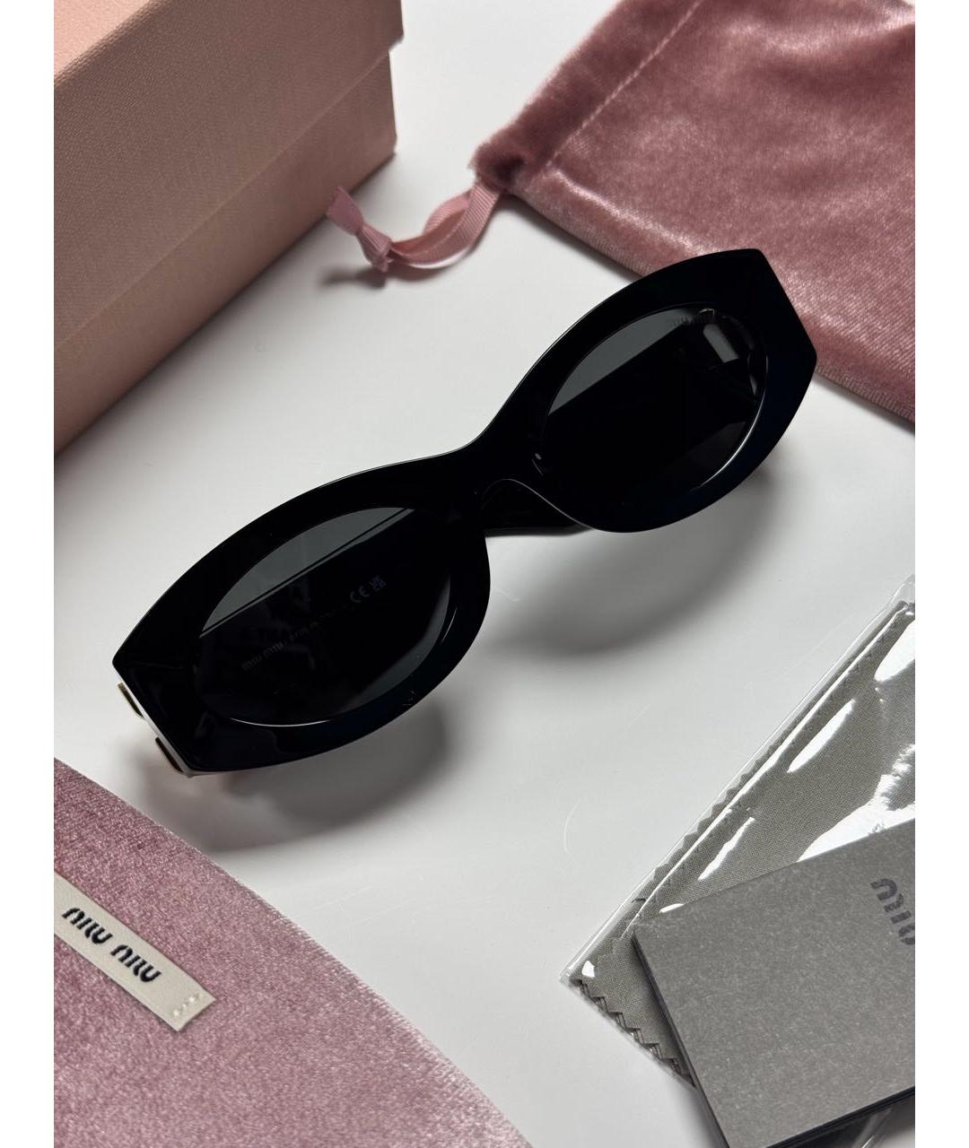 MIU MIU Черные солнцезащитные очки, фото 2