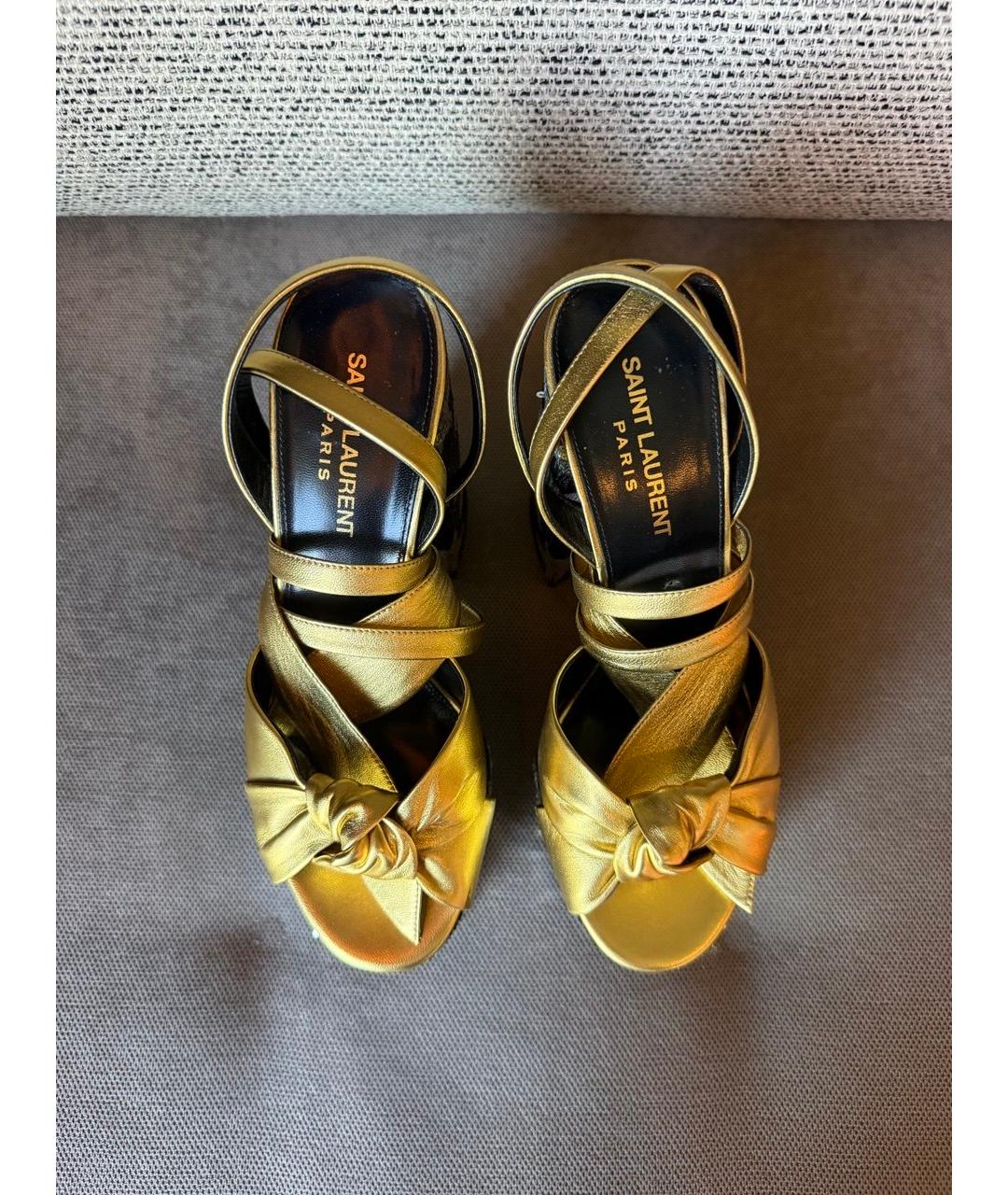 SAINT LAURENT Золотые кожаные босоножки, фото 3