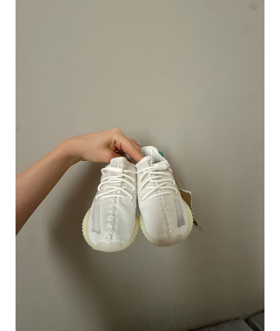 ADIDAS YEEZY Белые текстильные кеды, фото 2