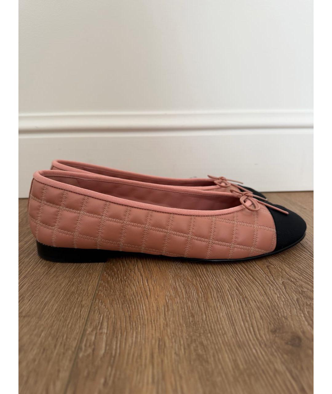 CHANEL Коралловые кожаные балетки, фото 9