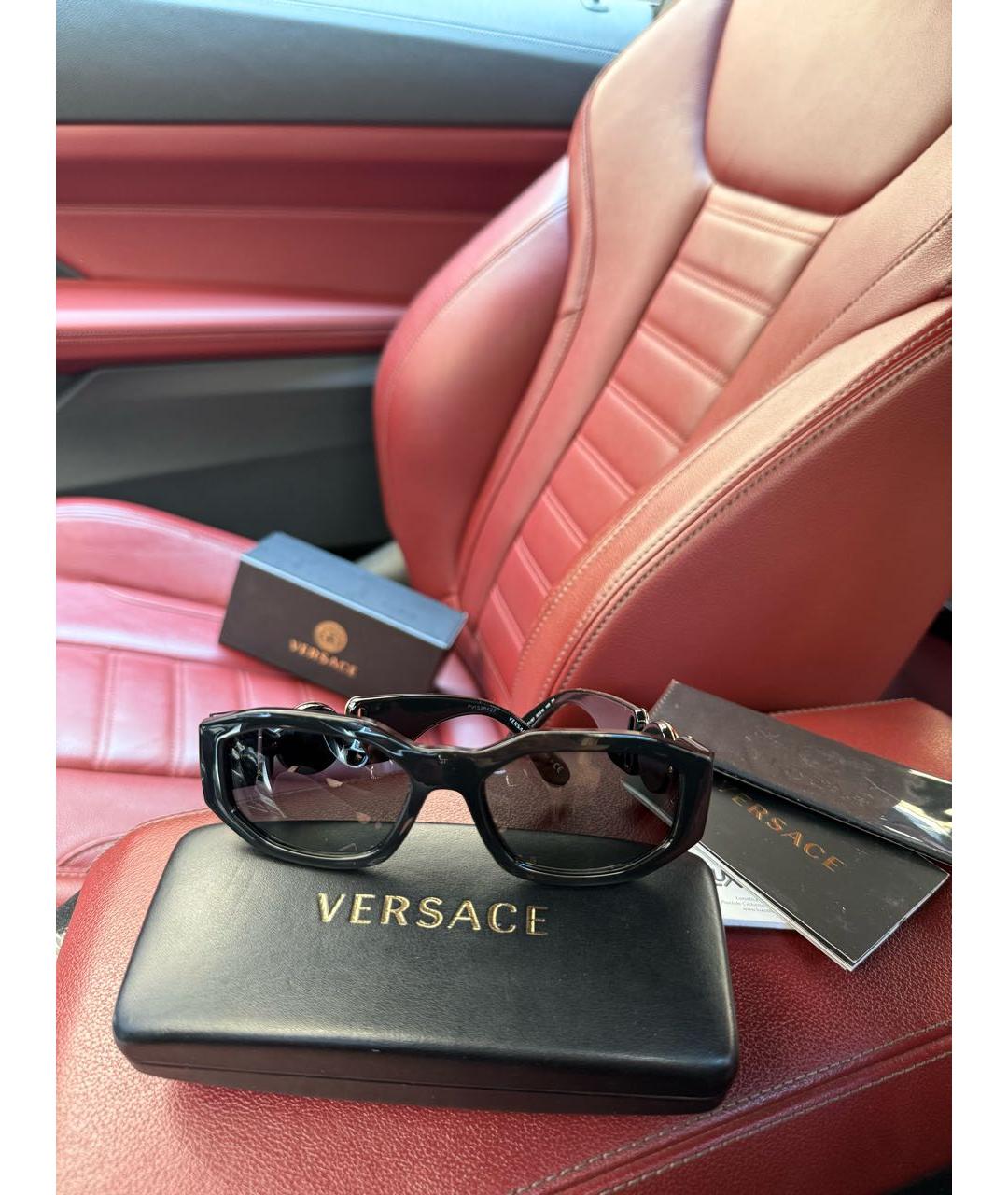 VERSACE Черные пластиковые солнцезащитные очки, фото 2