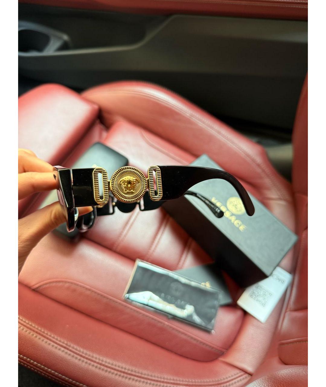VERSACE Черные пластиковые солнцезащитные очки, фото 5