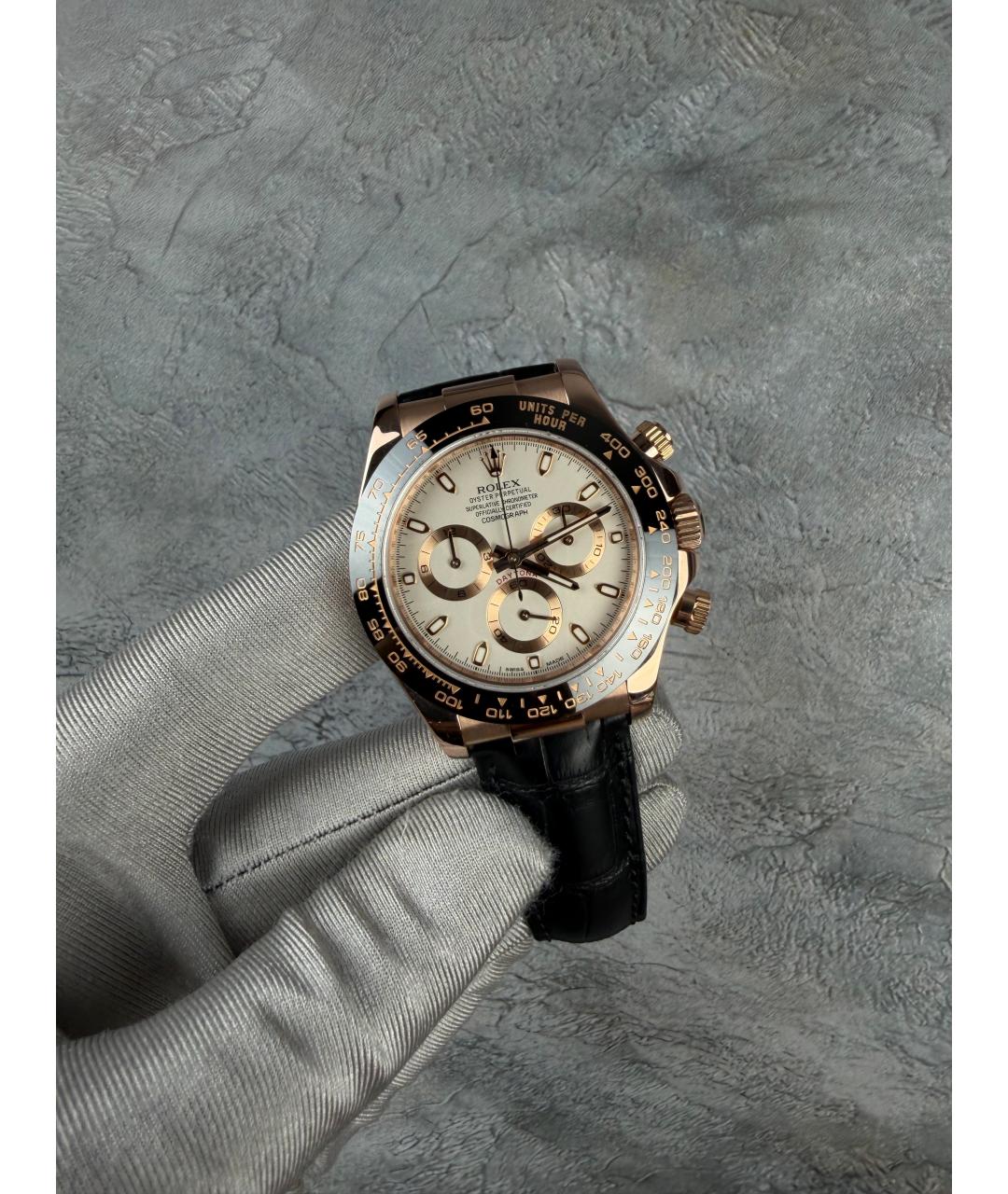 ROLEX Бежевые часы из розового золота, фото 2