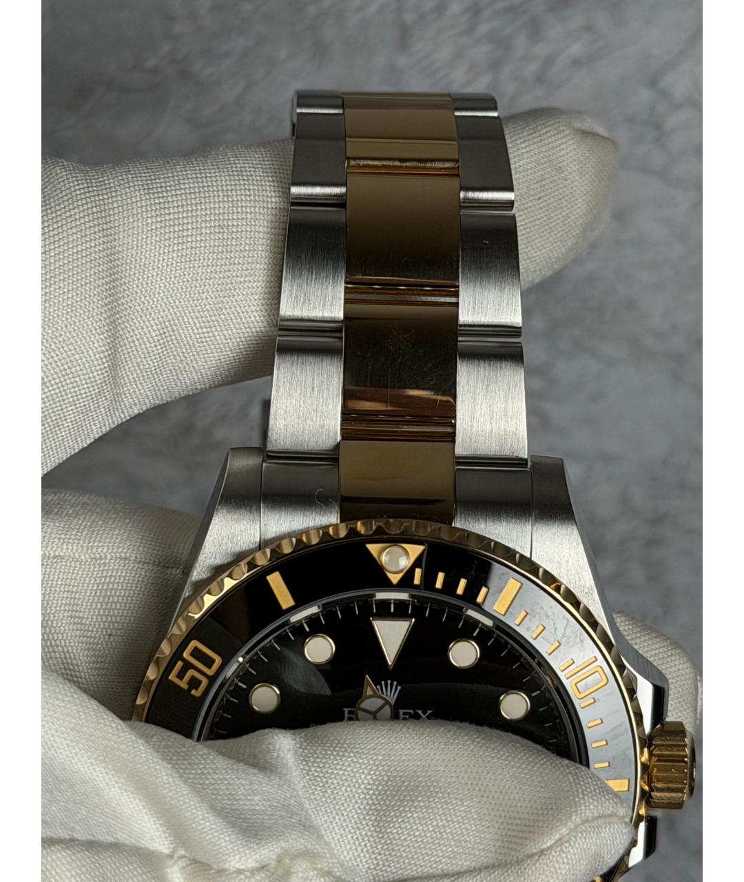 ROLEX Черные часы из желтого золота, фото 7