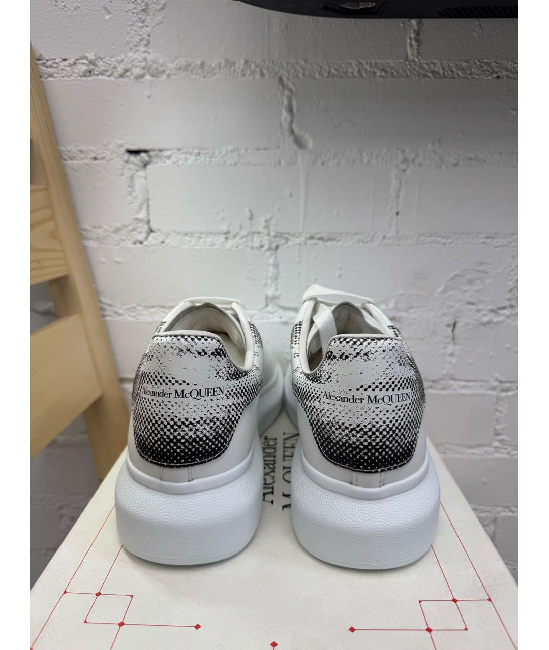 ALEXANDER MCQUEEN Белые кожаные низкие кроссовки / кеды, фото 4