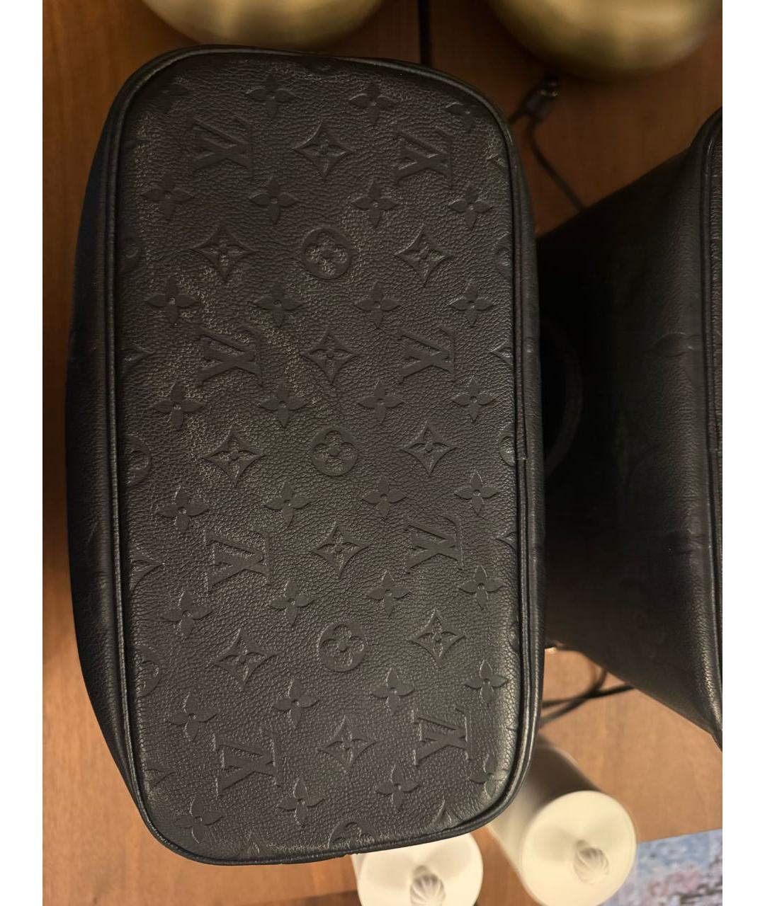 LOUIS VUITTON Черная кожаная сумка тоут, фото 4
