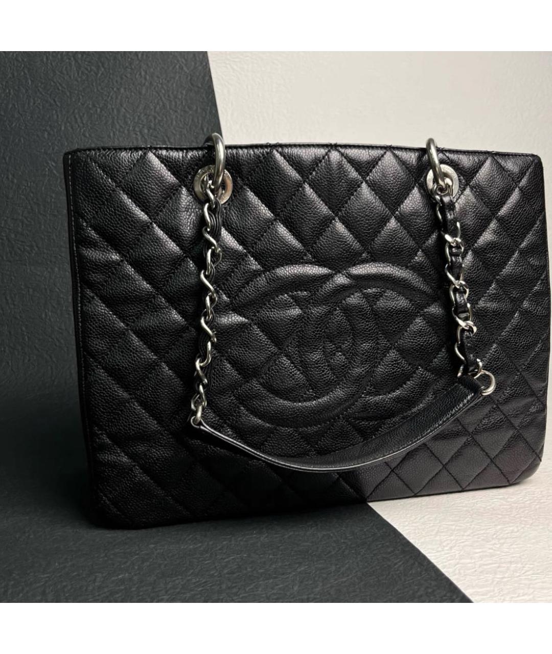 CHANEL Черная кожаная сумка тоут, фото 4