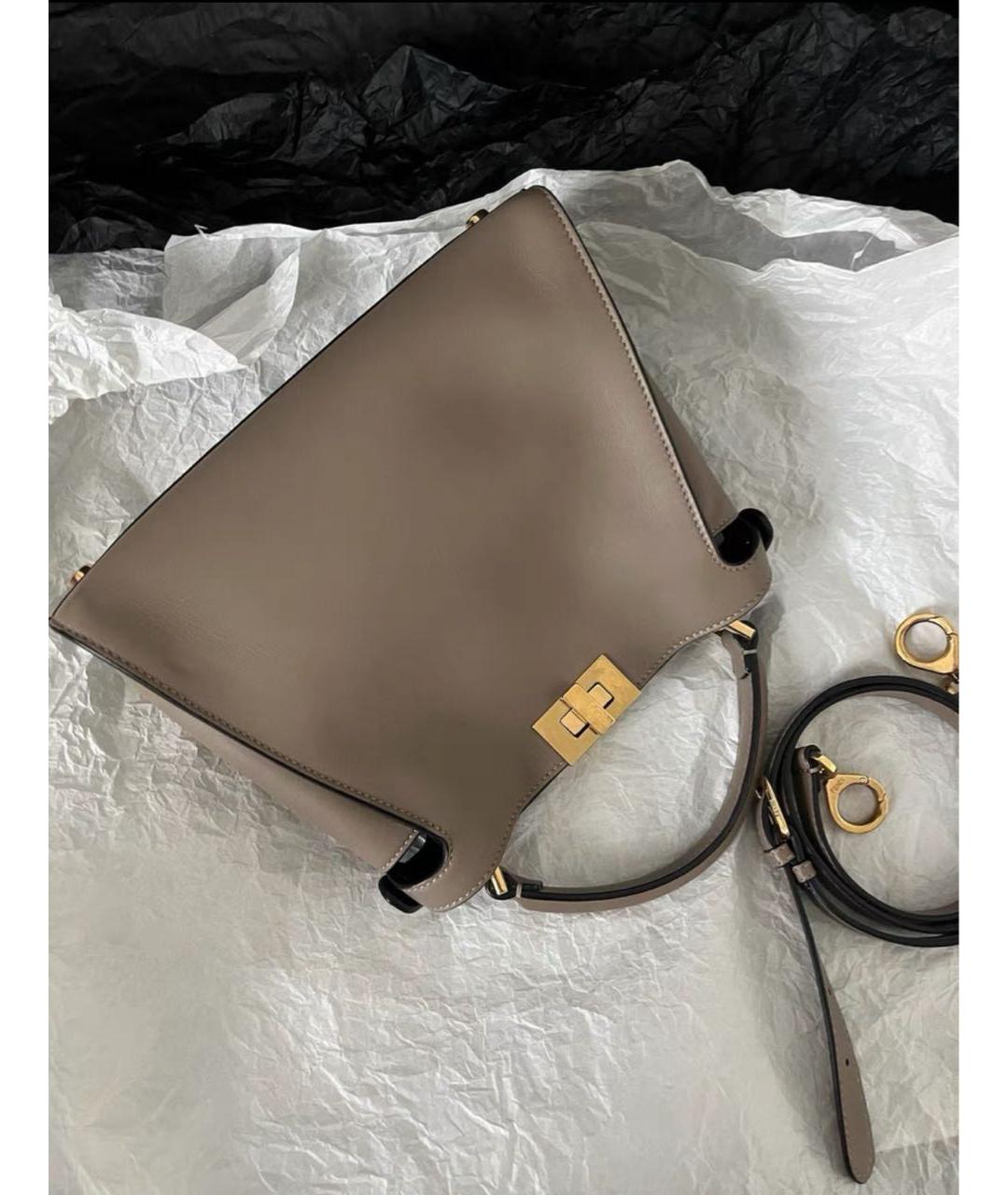 FENDI Бежевая кожаная сумка через плечо, фото 3