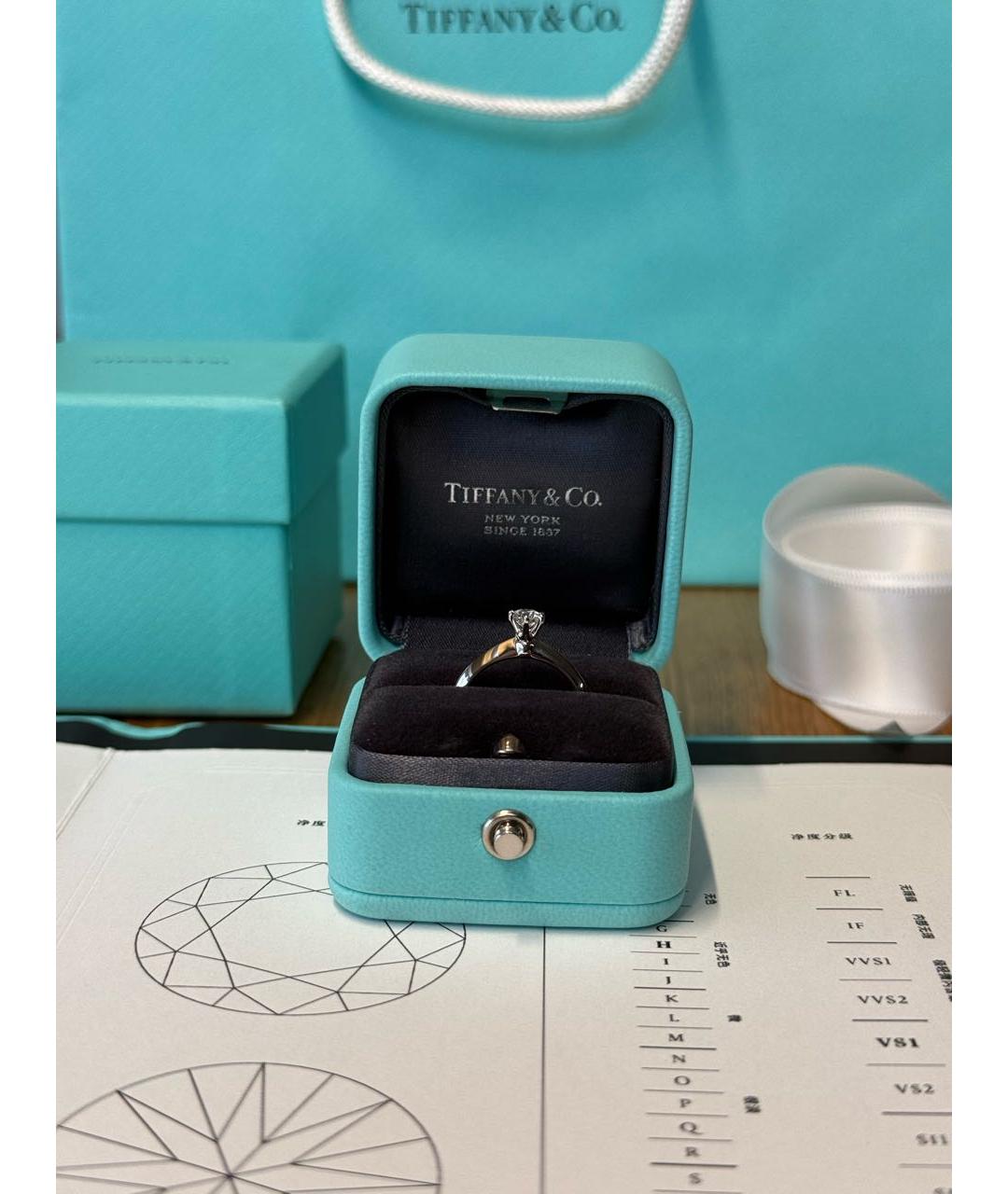 TIFFANY&CO Белое платиновое кольцо, фото 3