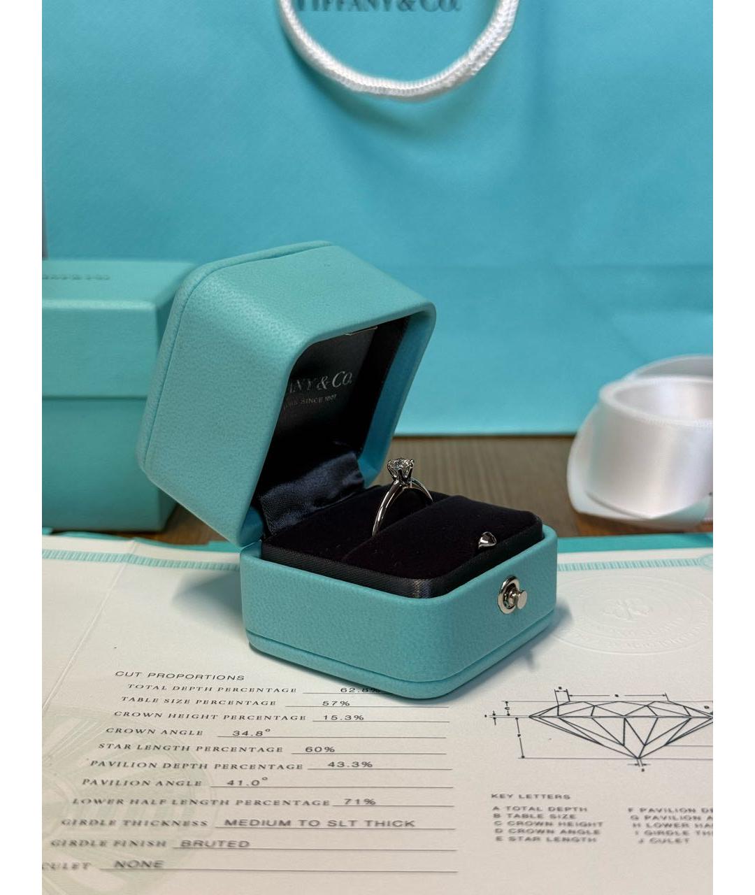 TIFFANY&CO Белое платиновое кольцо, фото 4