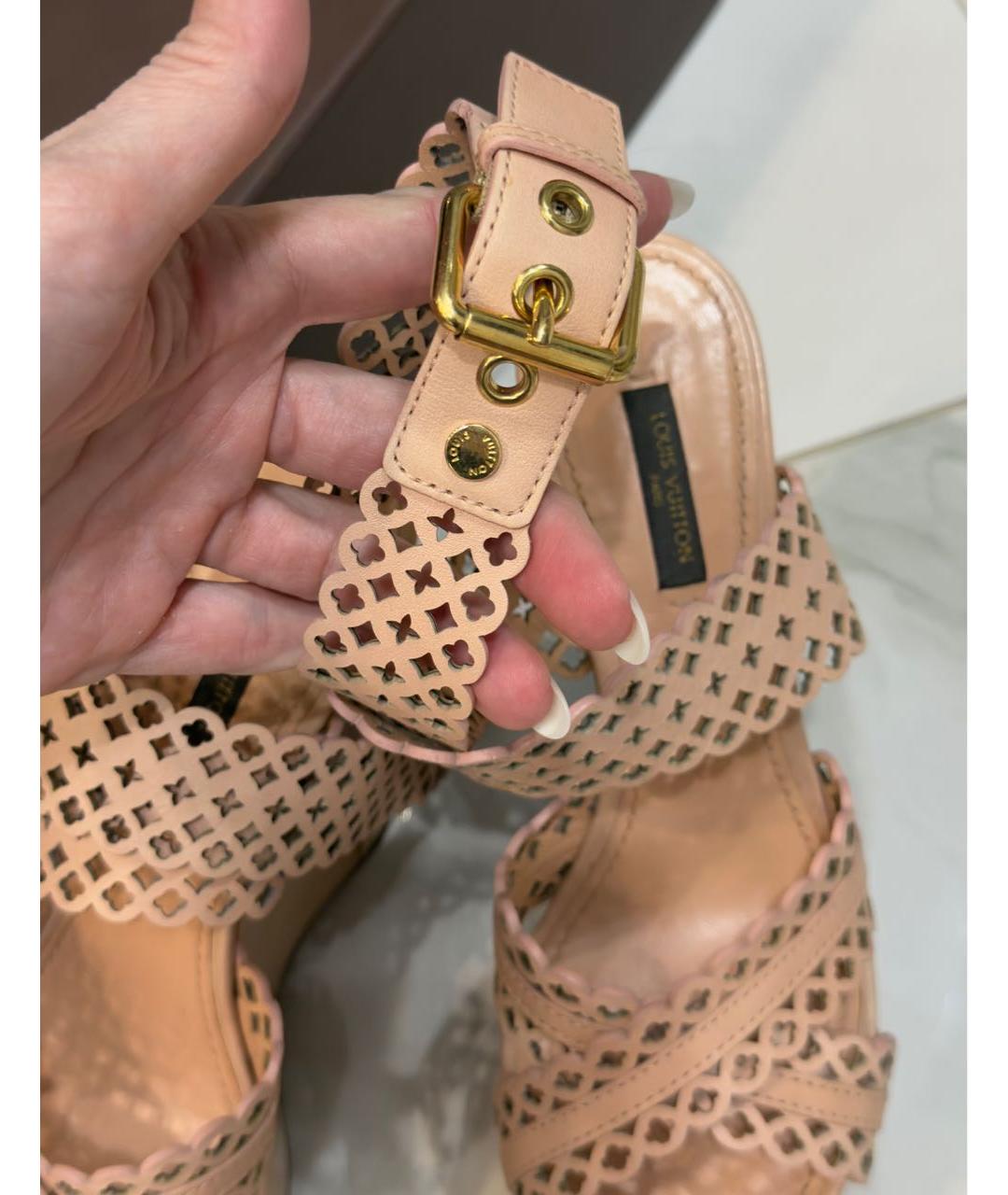 LOUIS VUITTON Розовые кожаные босоножки, фото 5