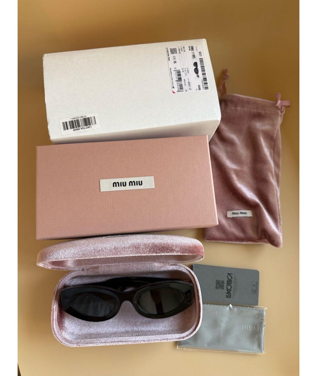 MIU MIU Черные пластиковые солнцезащитные очки, фото 3