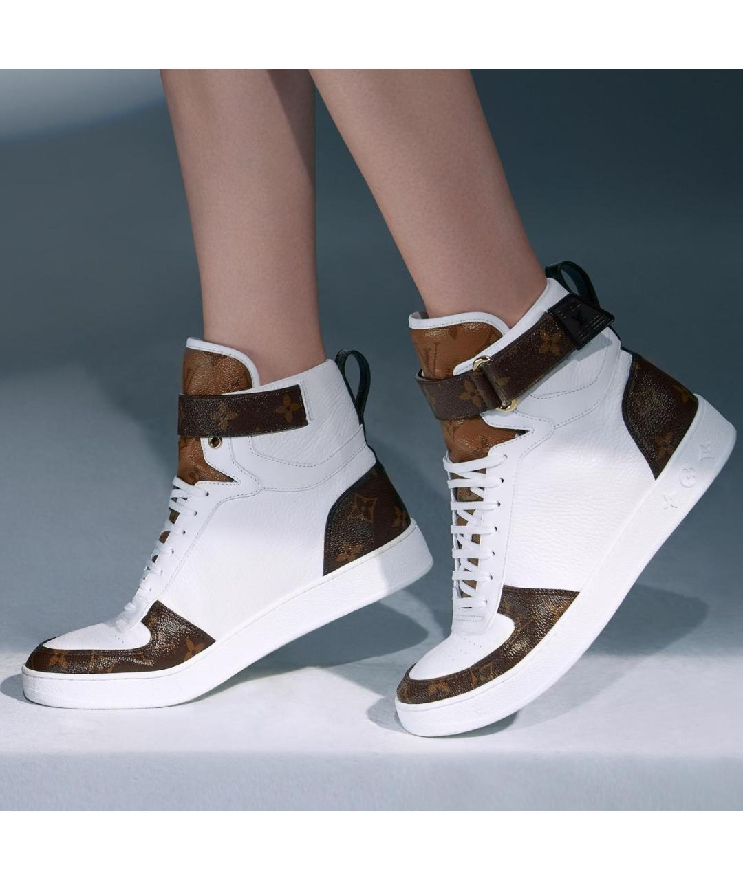 LOUIS VUITTON Белые кожаные кроссовки, фото 2