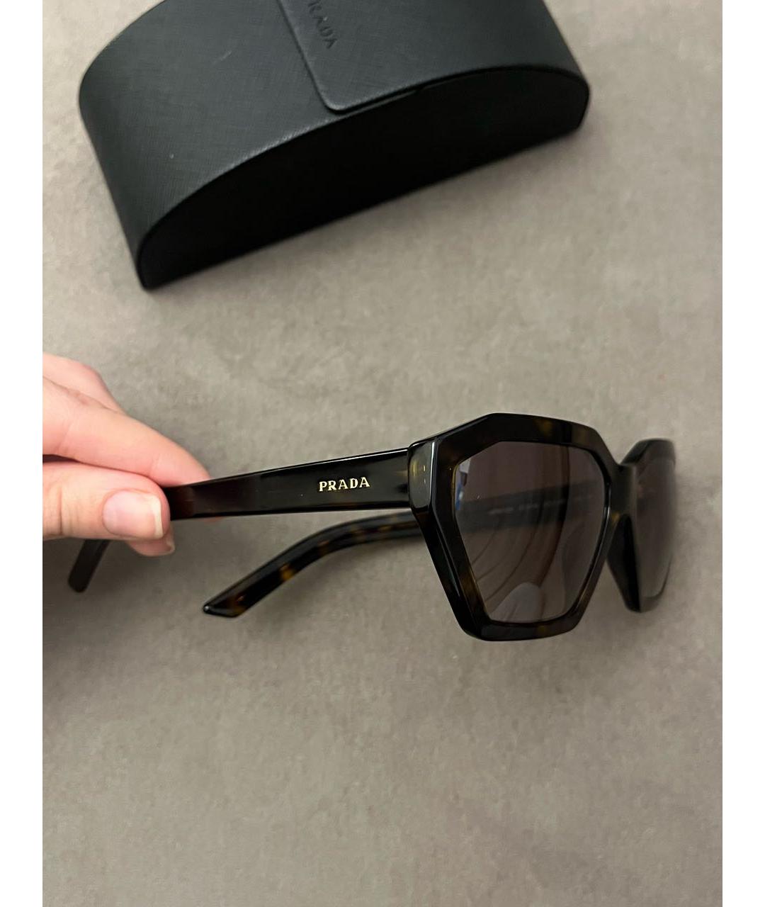 PRADA Коричневые солнцезащитные очки, фото 3