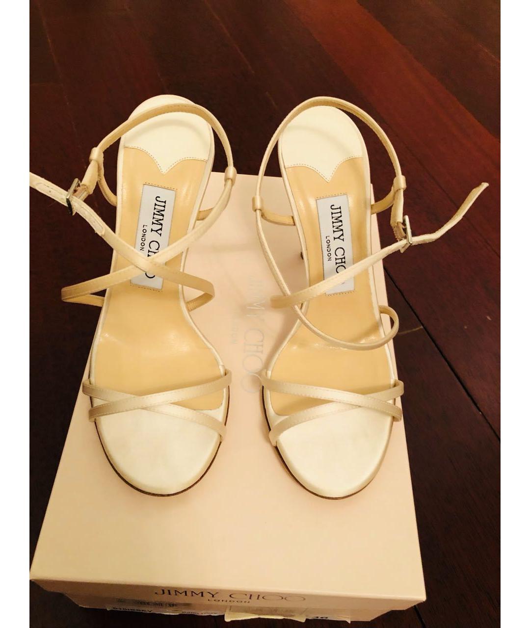 JIMMY CHOO Белые текстильные босоножки, фото 2