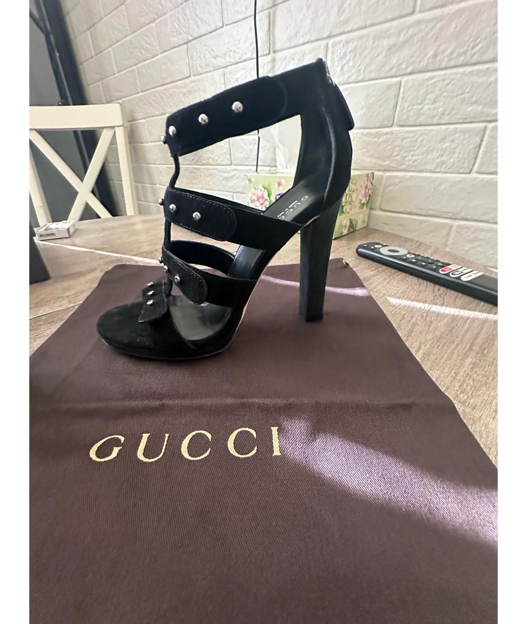 GUCCI Черные замшевые босоножки, фото 2