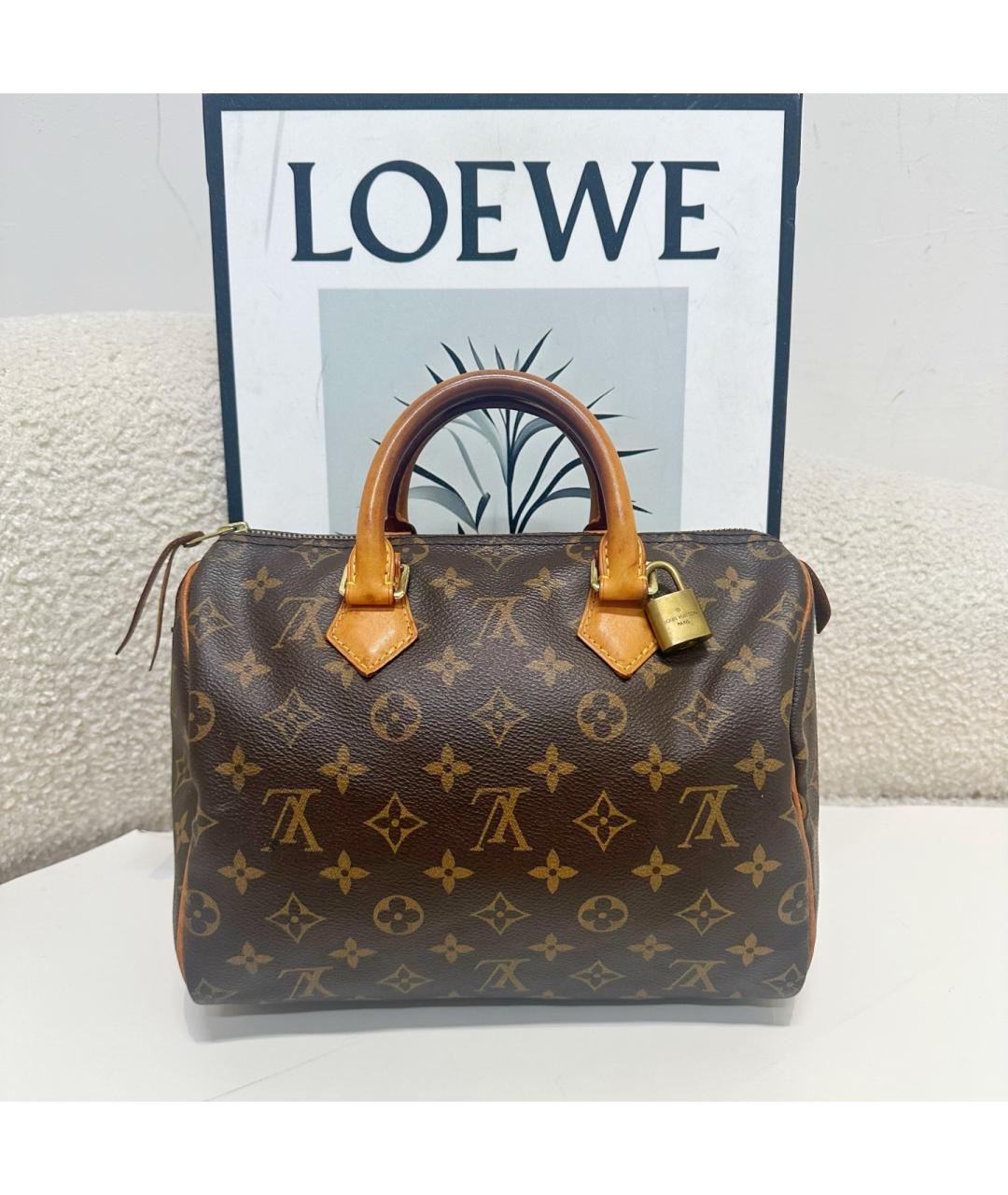 LOUIS VUITTON Золотая сумка с короткими ручками, фото 4