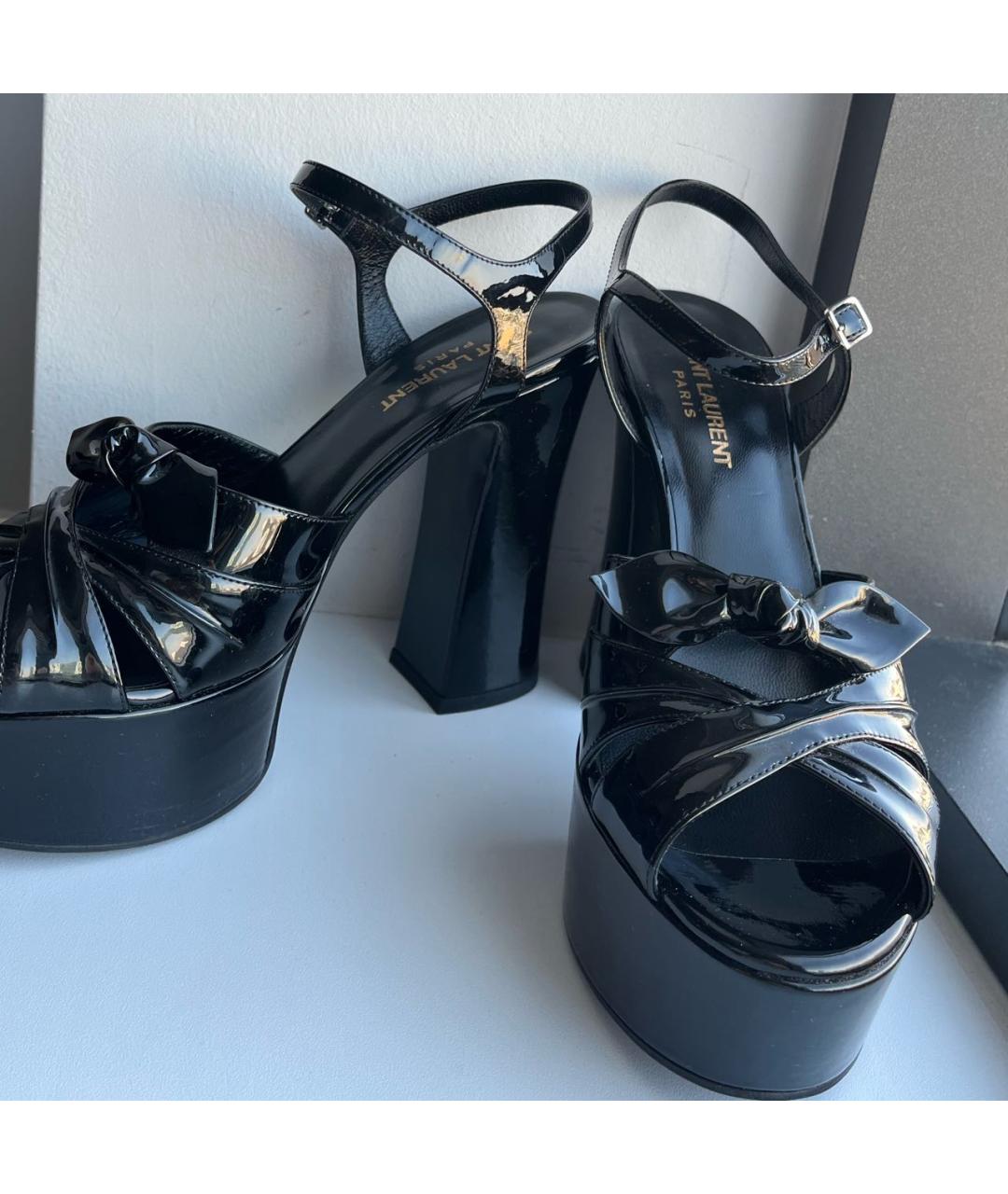 SAINT LAURENT Черные босоножки из лакированной кожи, фото 6