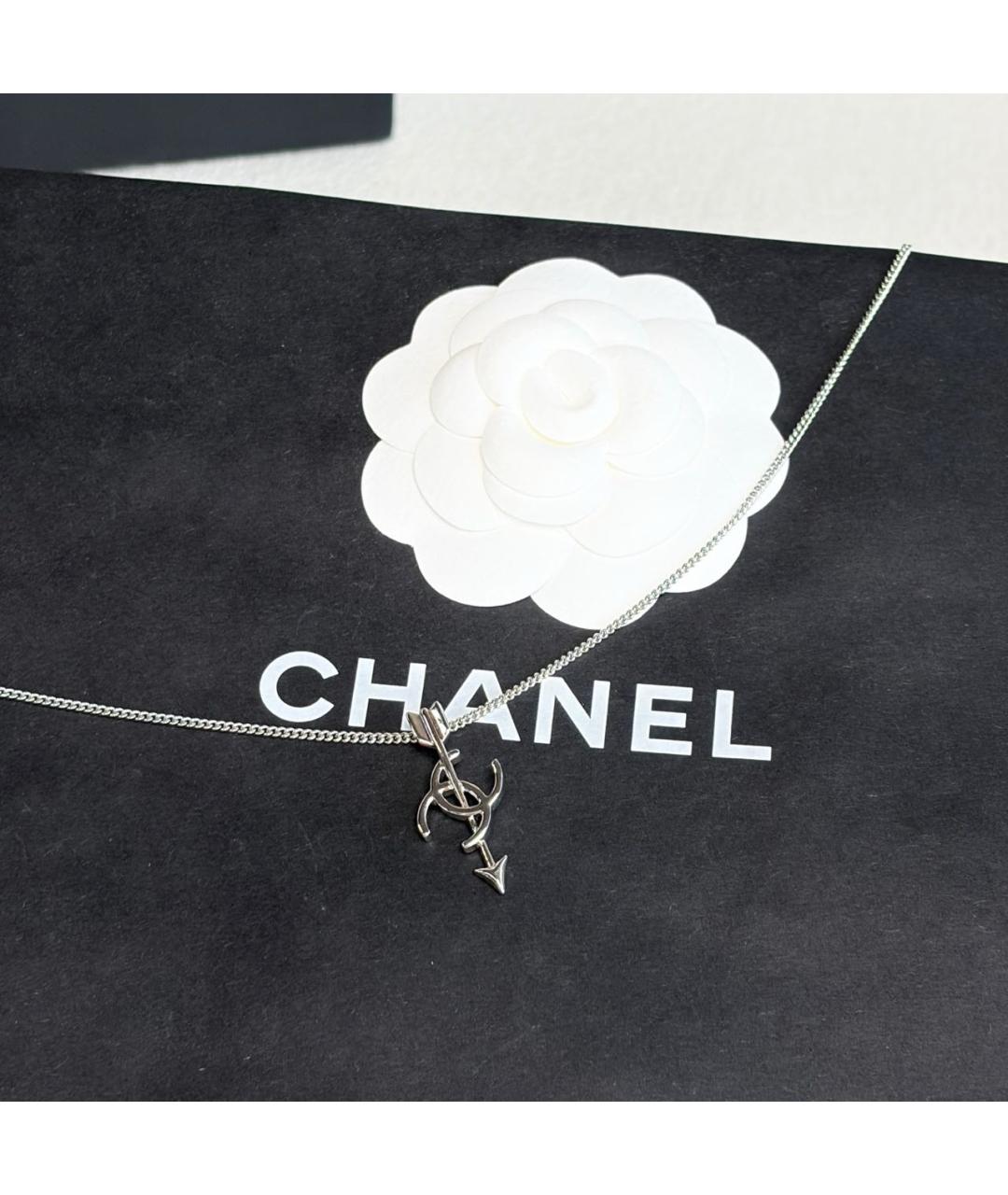 CHANEL Серебряное металлическое колье, фото 2