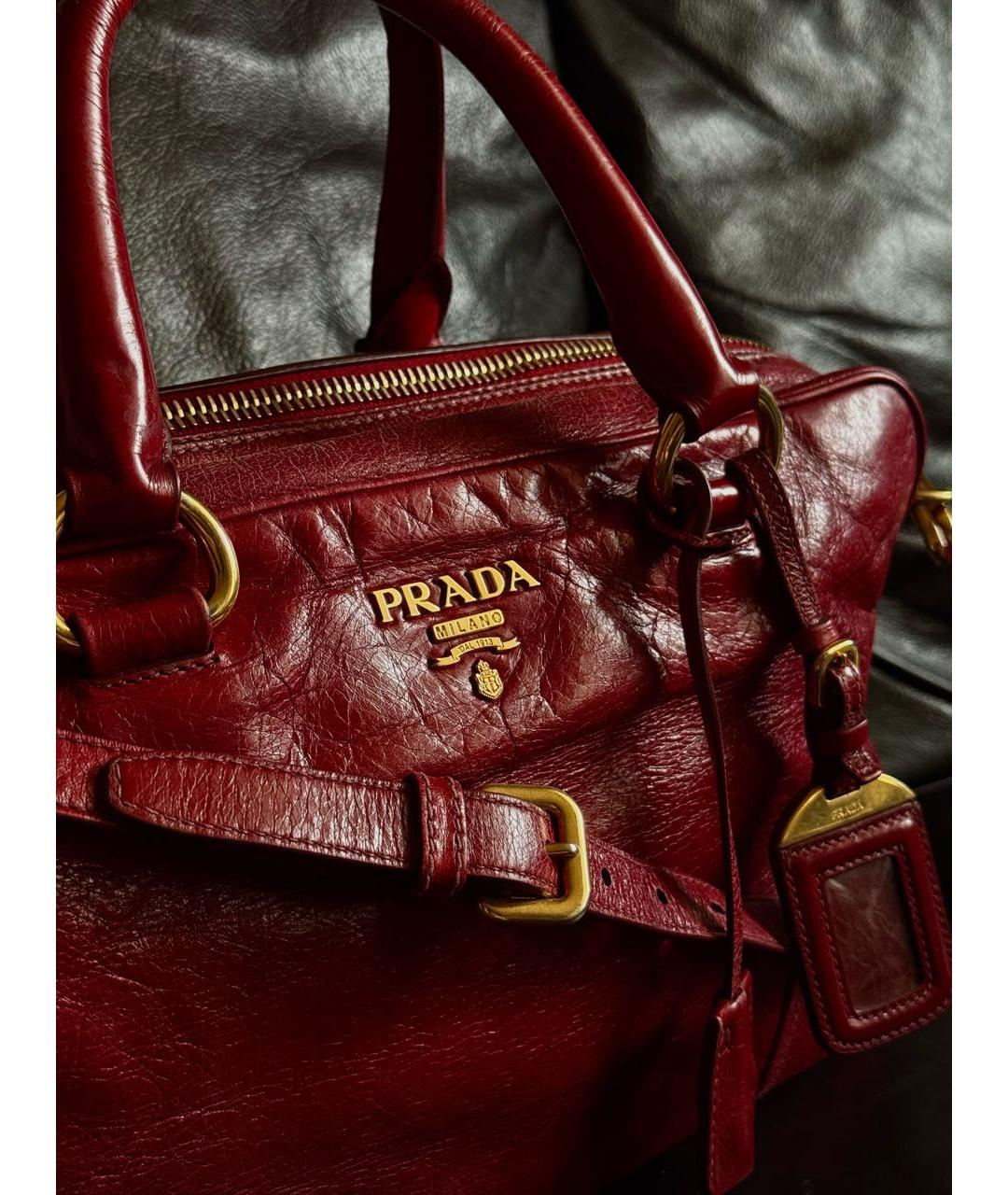 PRADA Бордовая кожаная сумка с короткими ручками, фото 3